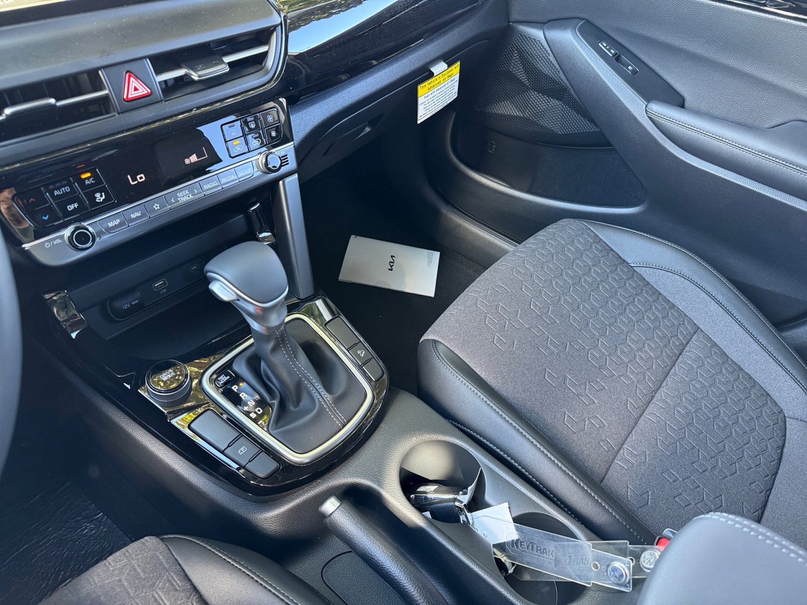 New 2026 Kia Seltos S image 13