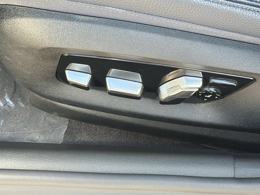 Used 2019 BMW 530i w/ M Sport Package RWD image 24