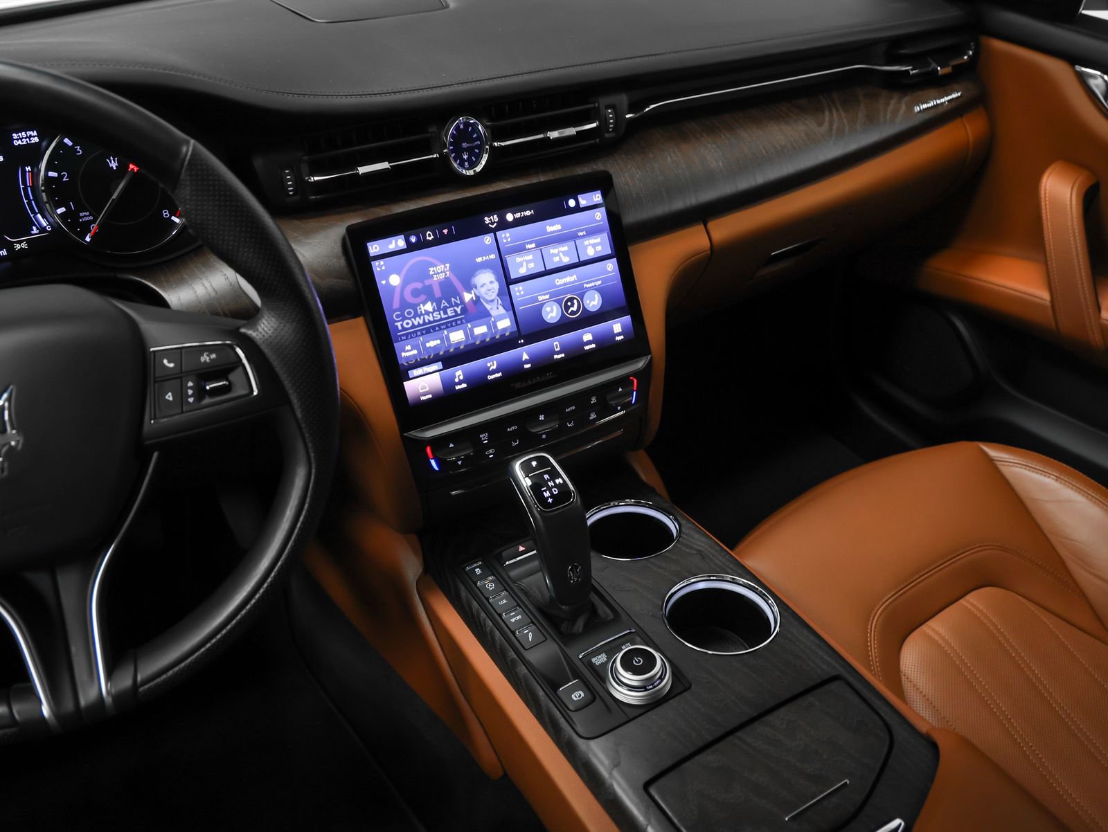 Used 2023 Maserati Quattroporte Modena RWD image 42