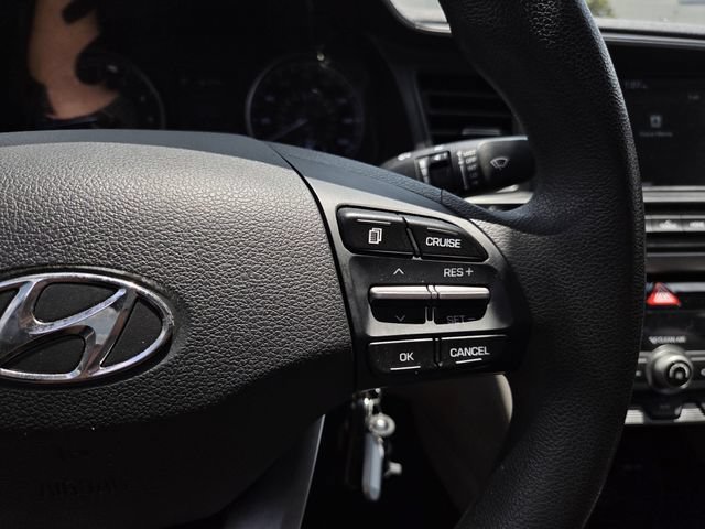 Used 2020 Hyundai Elantra SEL FWD image 21