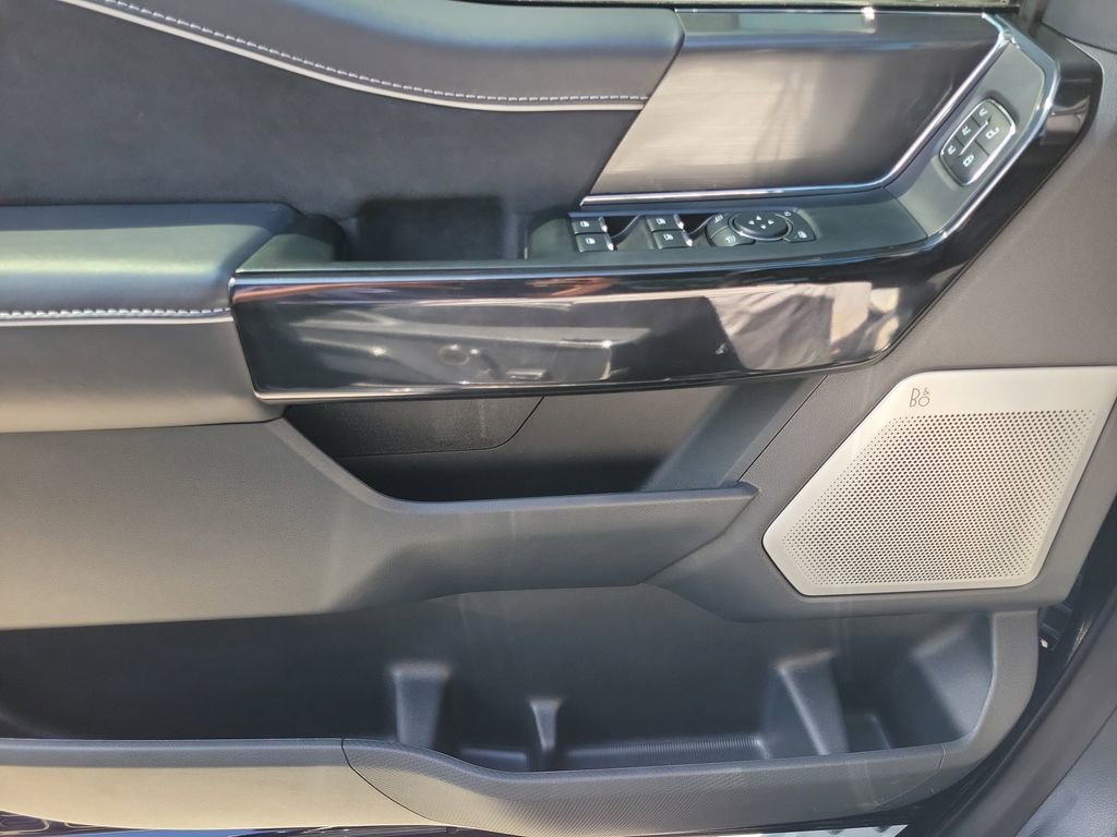 Certified 2025 Ford F150 Lightning Platinum image 19
