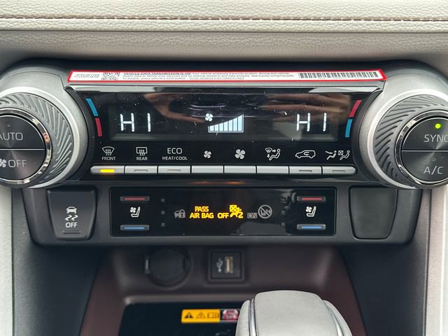 New 2025 Toyota RAV4 Limited w/ Advanced Technology Package image 31