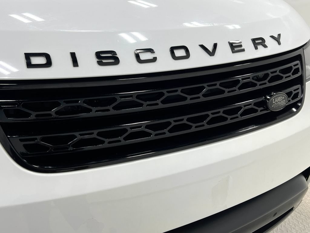 Used 2017 Land Rover Discovery HSE AWD/4WD image 43