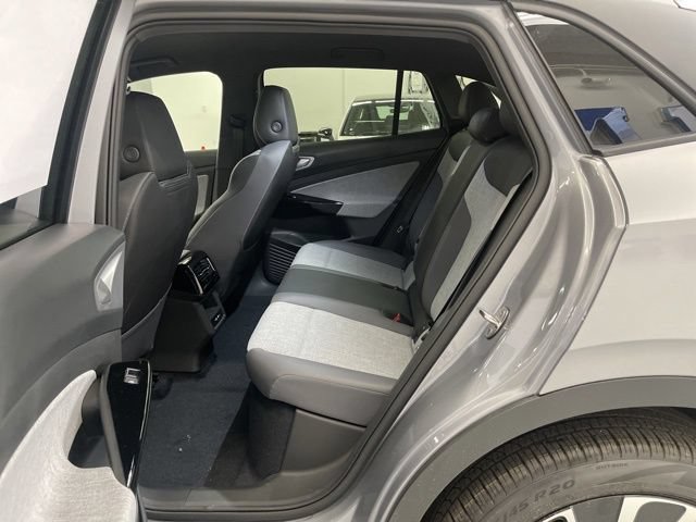 New 2026 Volkswagen ID.4 Pro AWD/4WD image 8