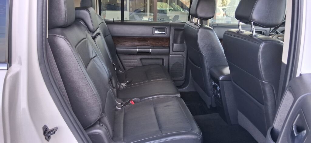 Used 2016 Ford Flex Limited w/ Equipment Group 303A AWD/4WD image 13
