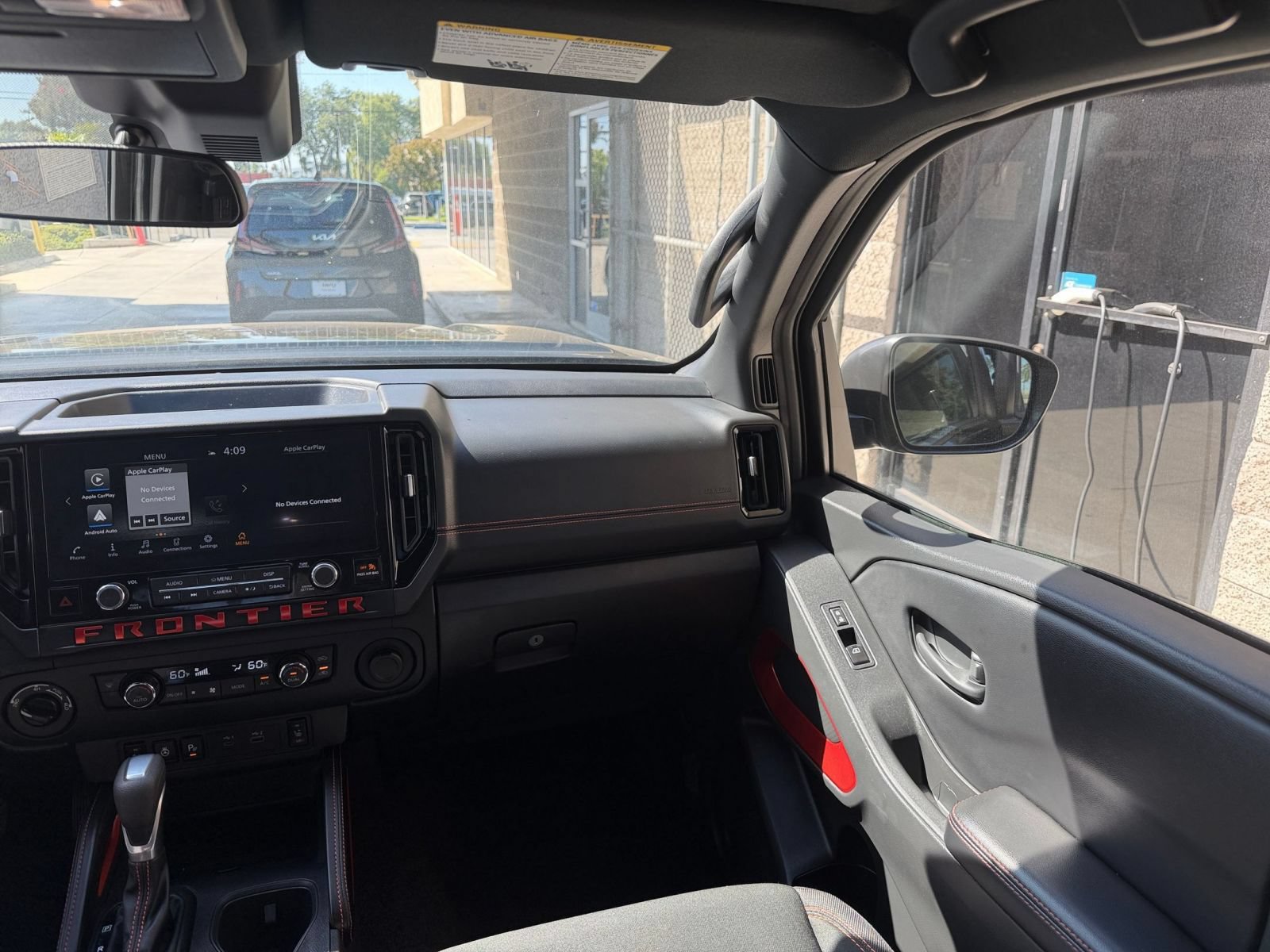 Used 2026 Nissan Frontier PRO-4X AWD/4WD image 35