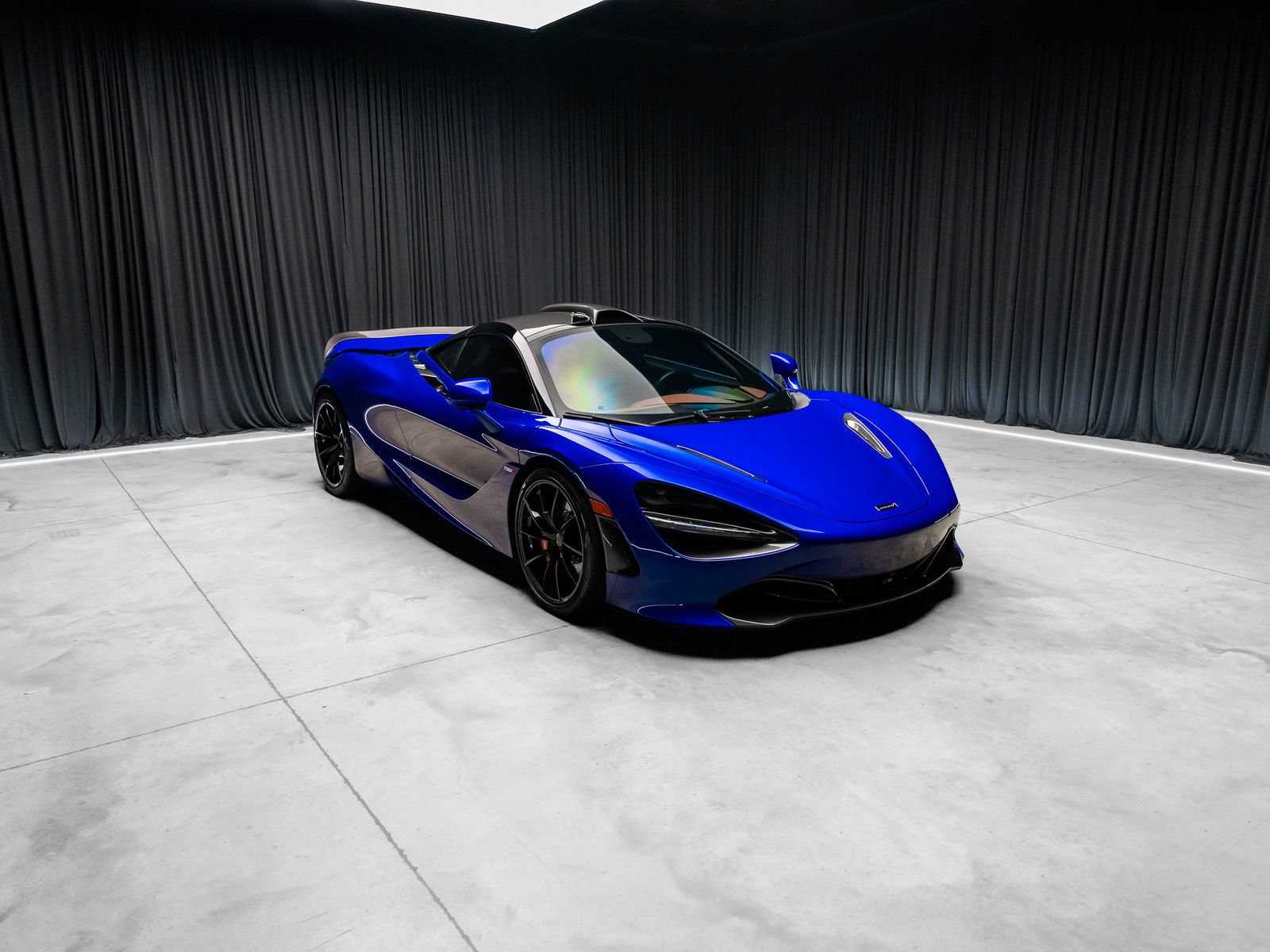 Used 2018 McLaren 720S Luxury RWD image 20