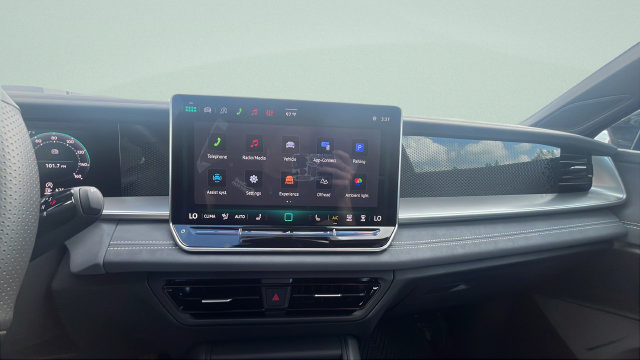 New 2026 Volkswagen Tiguan SE R-Line AWD/4WD image 16