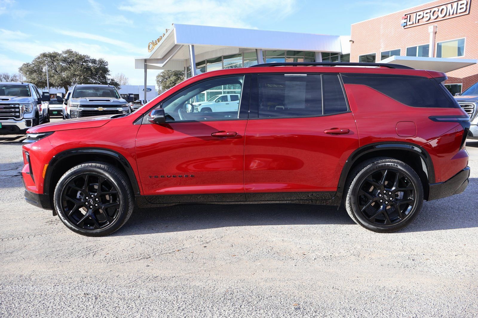 Used 2024 Chevrolet Traverse RS w/ LPO, Floor Liner Package image 2
