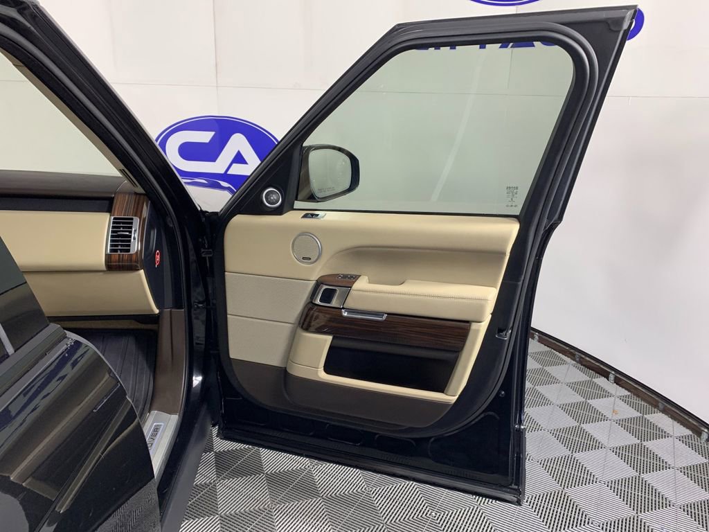 Used 2016 Land Rover Range Rover Long Wheelbase Supercharged AWD/4WD image 39