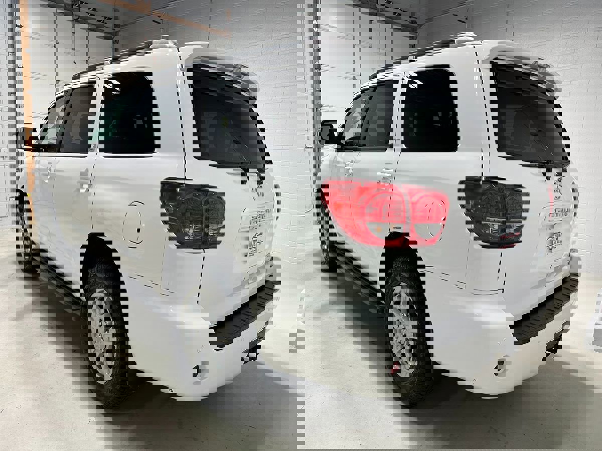 Used 2016 Toyota Sequoia SR5 image 20