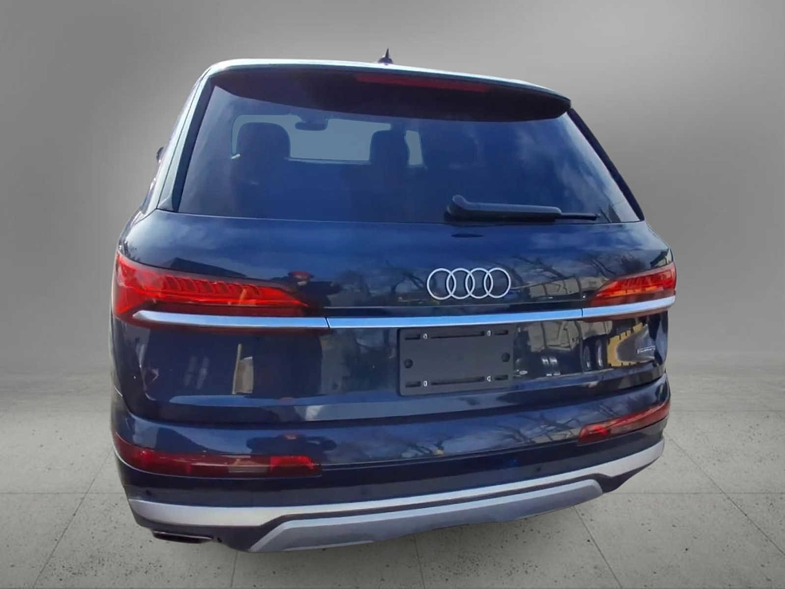 Certified 2025 Audi Q7 3.0T Premium w/ Convenience Package image 7
