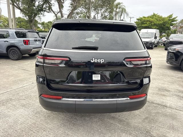 Used 2024 Jeep Grand Cherokee L Limited RWD image 25