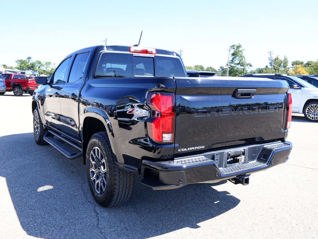 Used 2023 Chevrolet Colorado Z71 w/ Z71 Convenience Package 2 AWD/4WD image 25