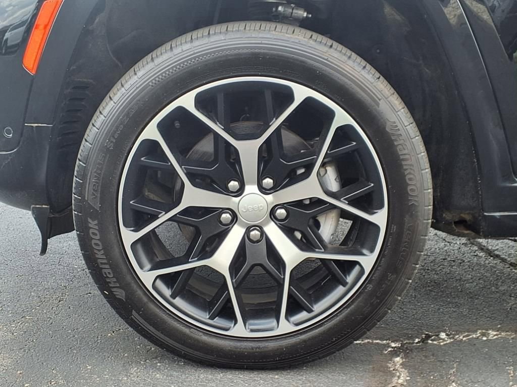 Certified 2022 Jeep Grand Cherokee Summit image 26