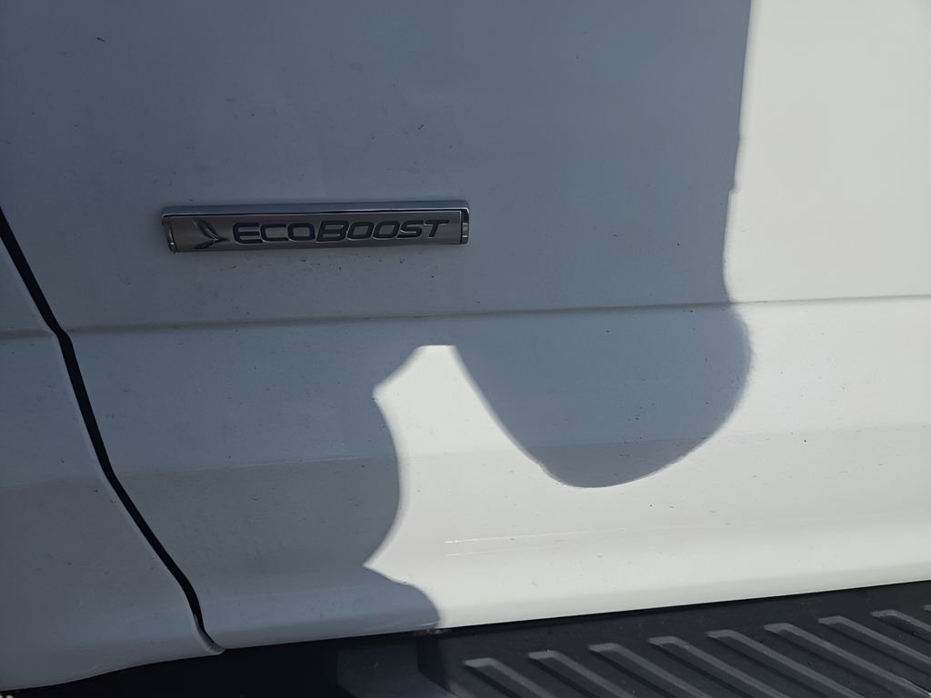 Used 2015 Ford F150 XLT w/ Equipment Group 302A Luxury image 21