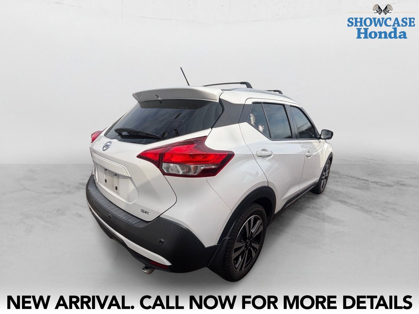 Used 2020 Nissan Kicks SR w/ Exterior Package image 5