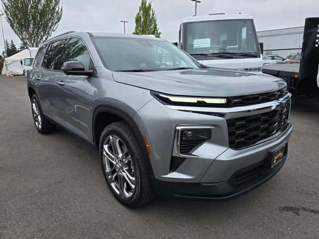 New 2025 Chevrolet Traverse LT w/ LPO, Illumination Package image 7