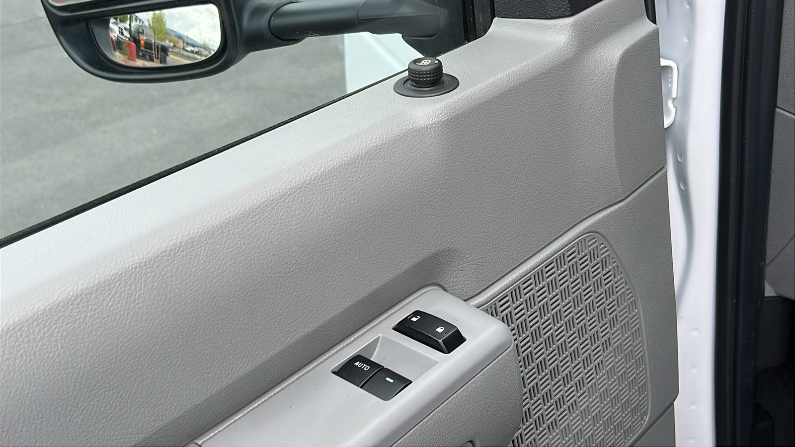 Used 2023 Ford E-350 and Econoline 350 Super Duty w/ Power Windows & Locks Group RWD image 14