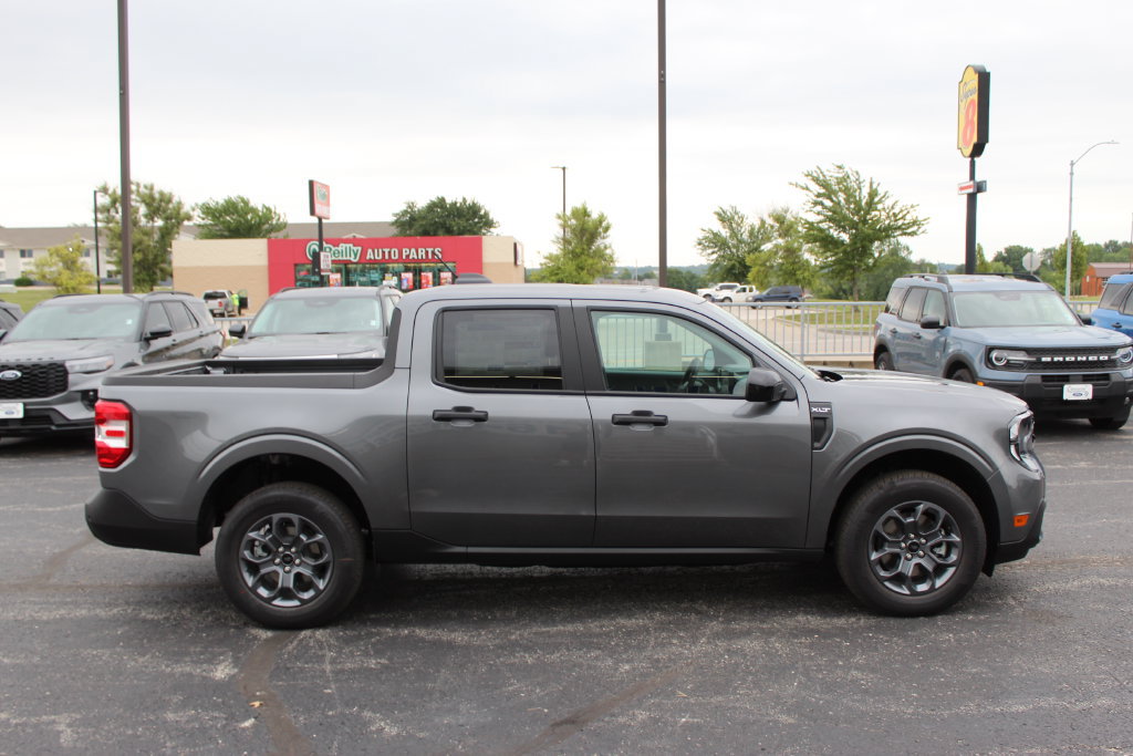 New 2026 Ford Maverick XLT w/ Equipment Group 301A AWD/4WD image 7