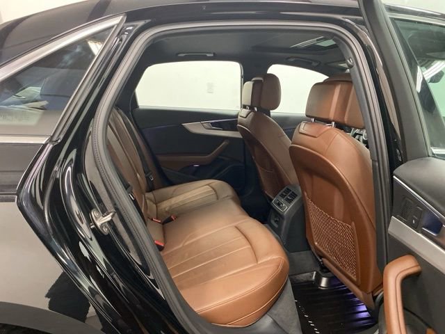 Used 2017 Audi A4 AWD/4WD image 28