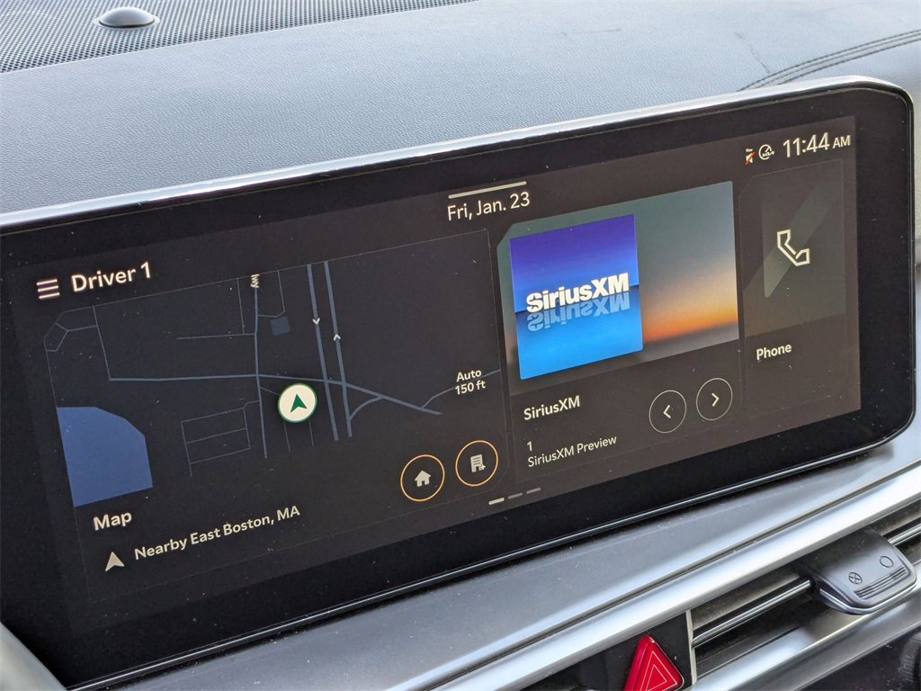 Used 2024 Kia Sorento S image 23