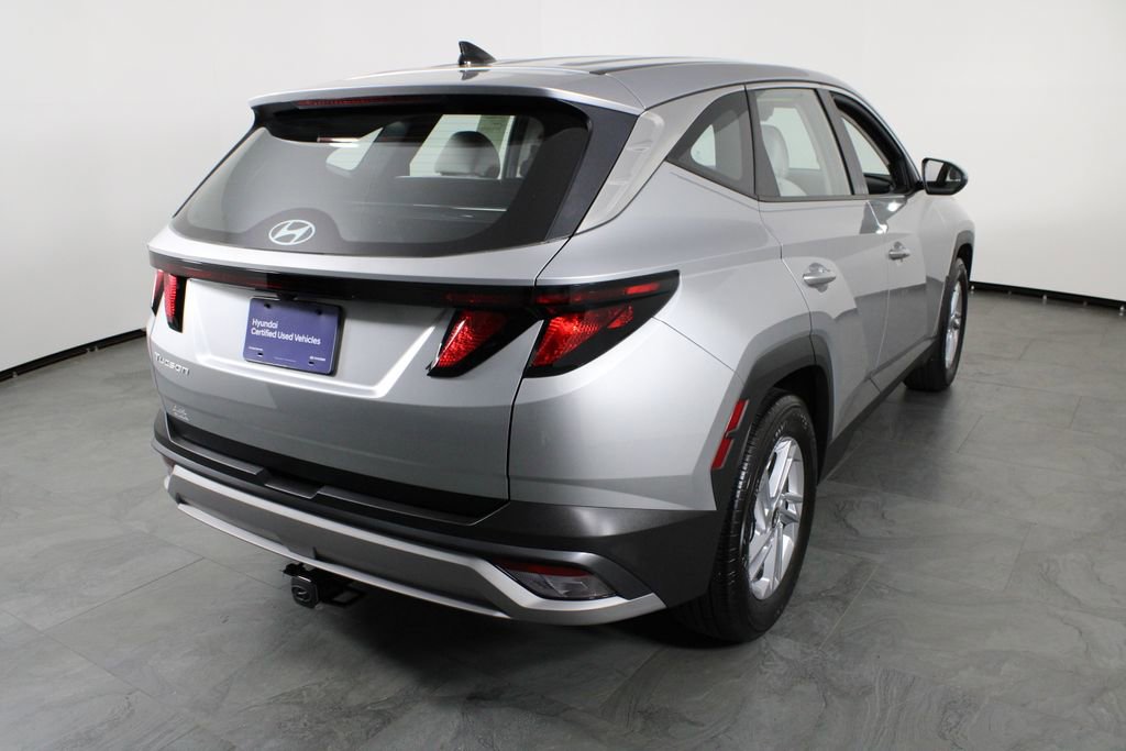 Certified 2026 Hyundai Tucson SE FWD image 16