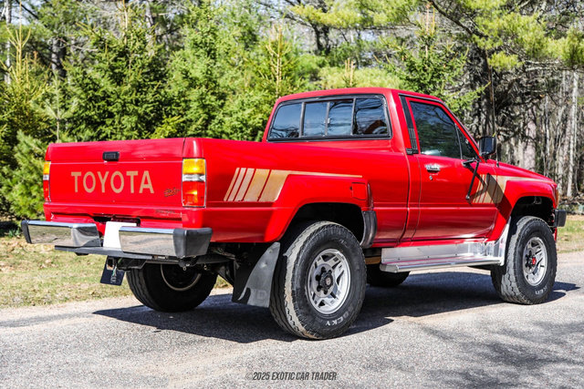 Used 1986 Toyota Pickup 4x4 Regular Cab Turbo image 8