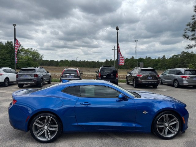 Used 2016 Chevrolet Camaro LT RWD image 10
