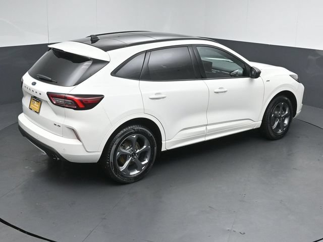 Certified 2024 Ford Escape ST-Line w/ Tech Pack #1 AWD/4WD image 52