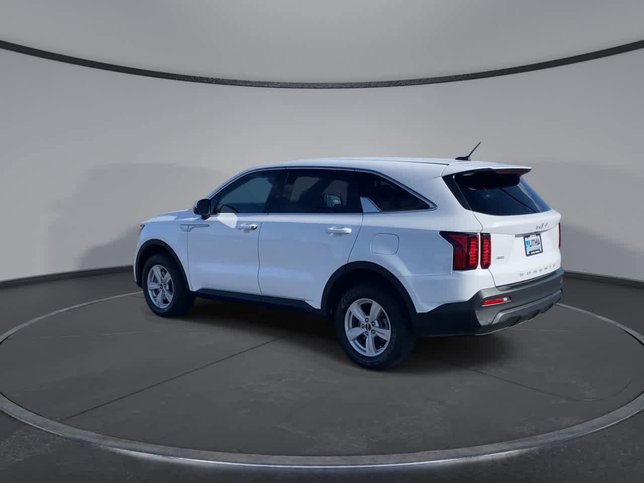 Used 2022 Kia Sorento LX AWD/4WD image 6