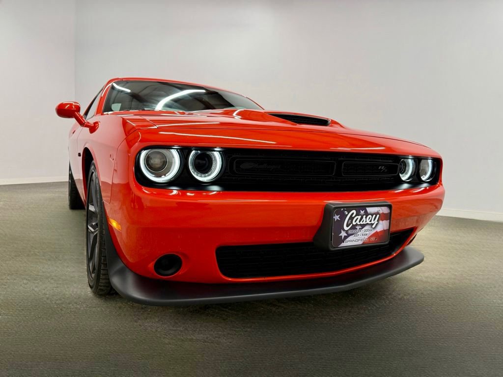 Used 2023 Dodge Challenger R/T w/ Blacktop Package image 7
