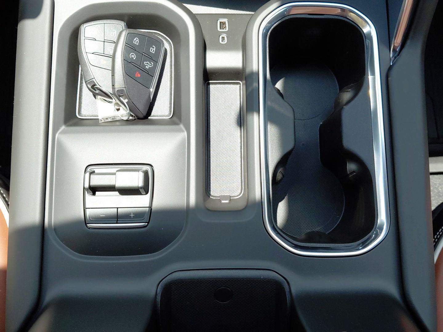 New 2026 GMC Sierra 2500 Denali Ultimate AWD/4WD image 31
