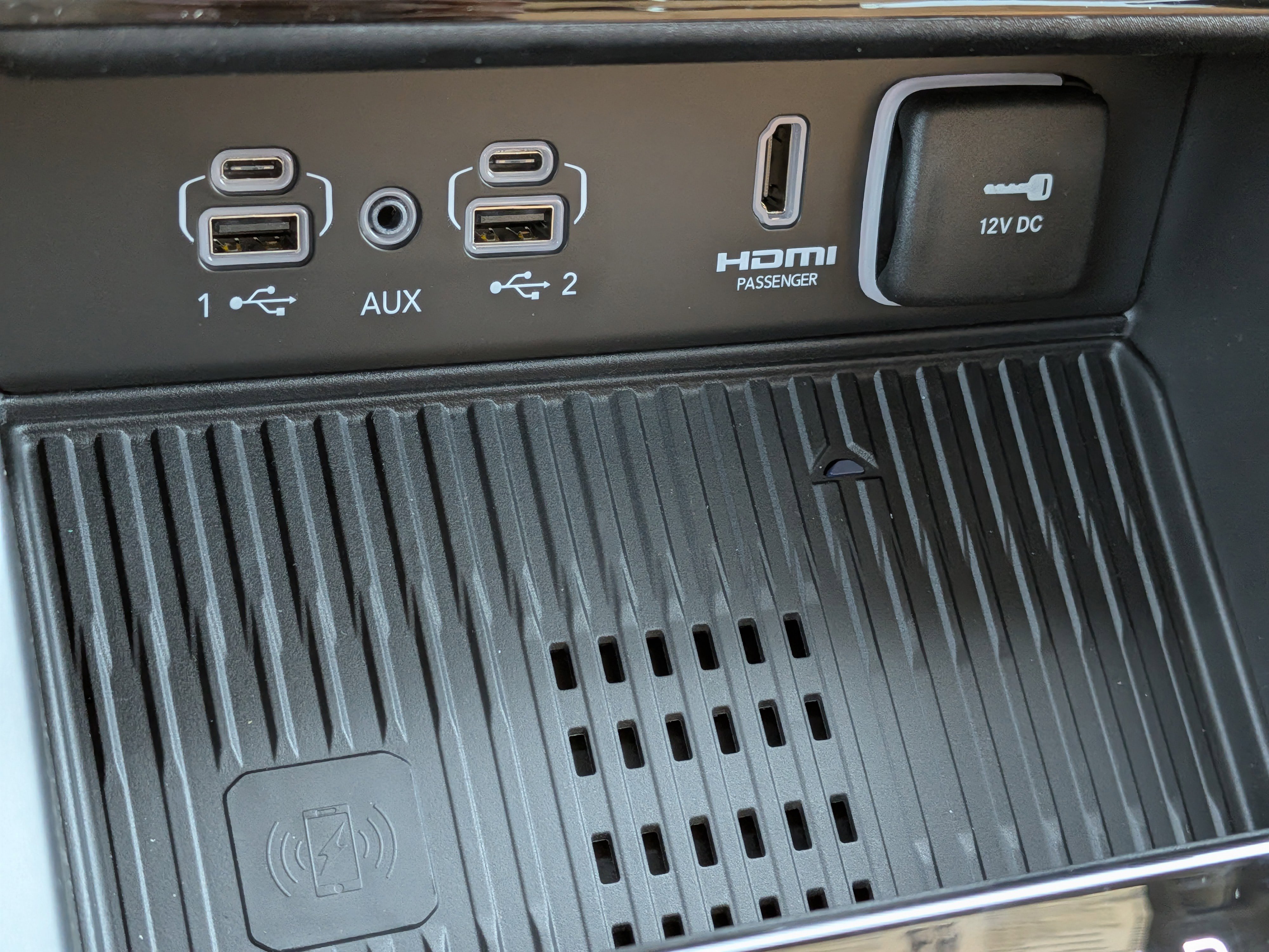 New 2026 Jeep Grand Cherokee L Summit AWD/4WD image 22