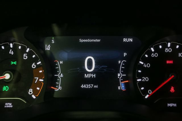 Used 2023 Jeep Compass Latitude w/ Convenience Group AWD/4WD image 33
