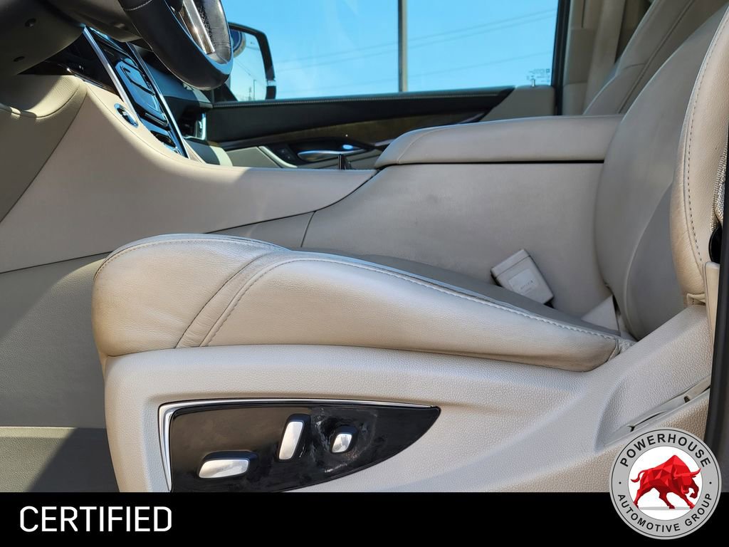 Used 2019 Cadillac Escalade ESV Premium Luxury image 27