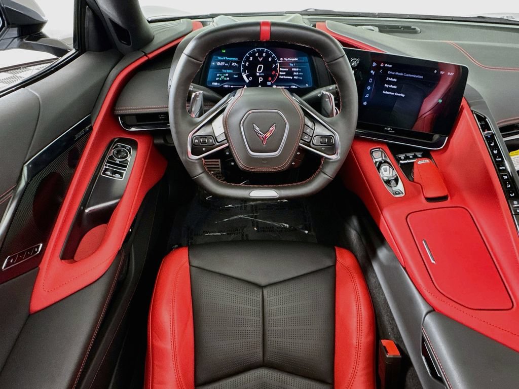 Used 2025 Chevrolet Corvette Z06 w/ Stealth Interior Trim Package RWD image 24