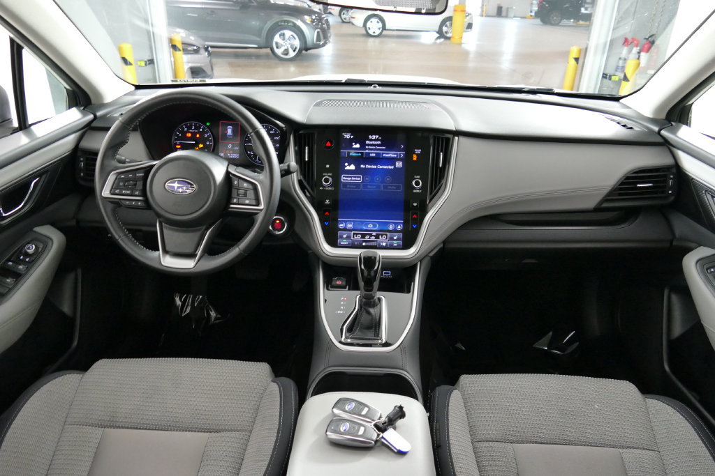 Used 2024 Subaru Outback Premium AWD/4WD image 23
