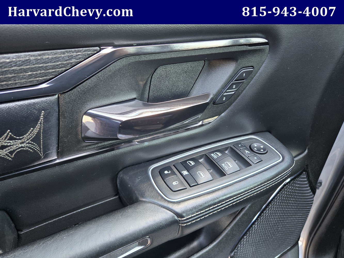Used 2022 RAM 1500 Limited w/ Body-Colour Bumper Group AWD/4WD image 39