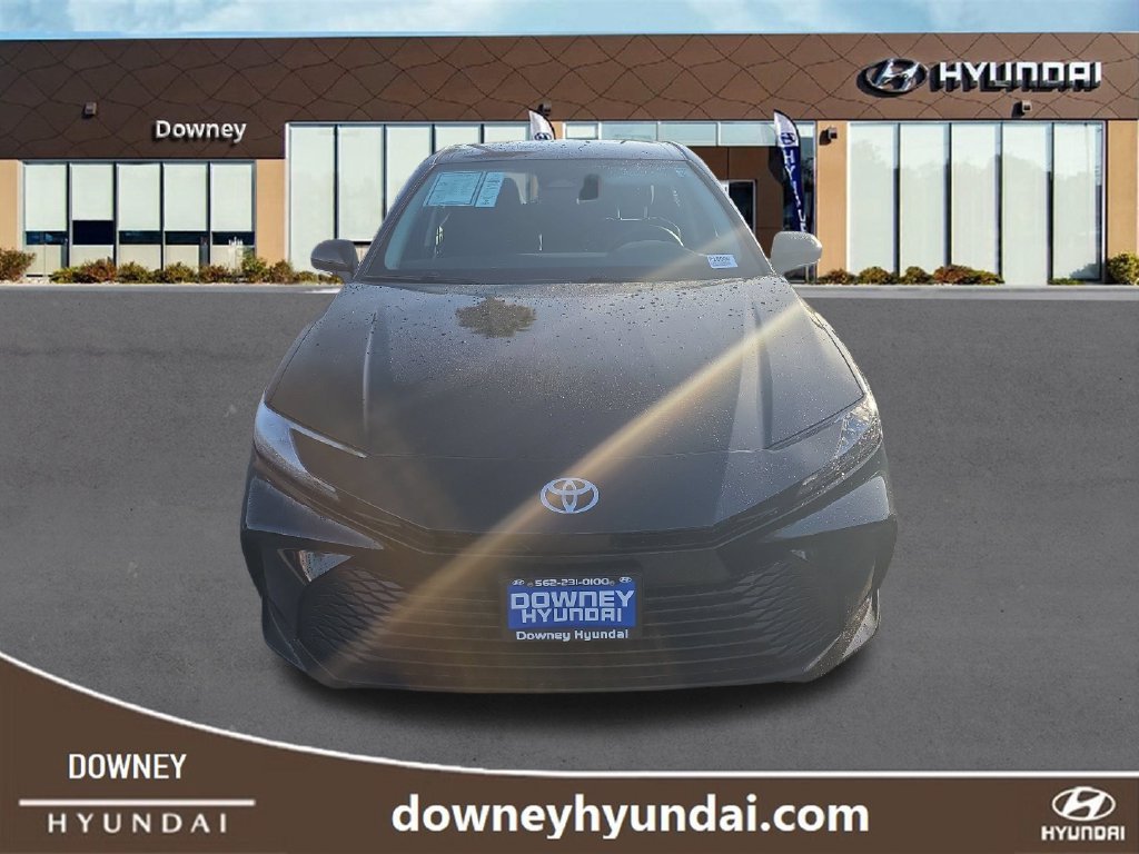 Used 2025 Toyota Camry LE FWD image 8