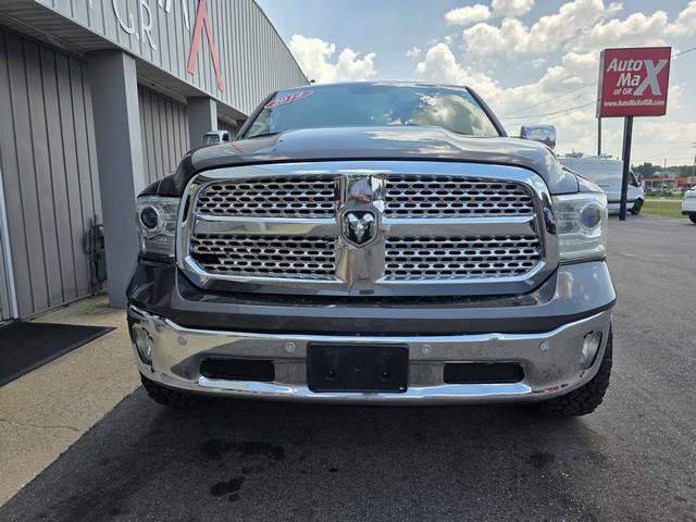 Used 2014 RAM 1500 Laramie w/ Trailer Tow Group AWD/4WD image 3