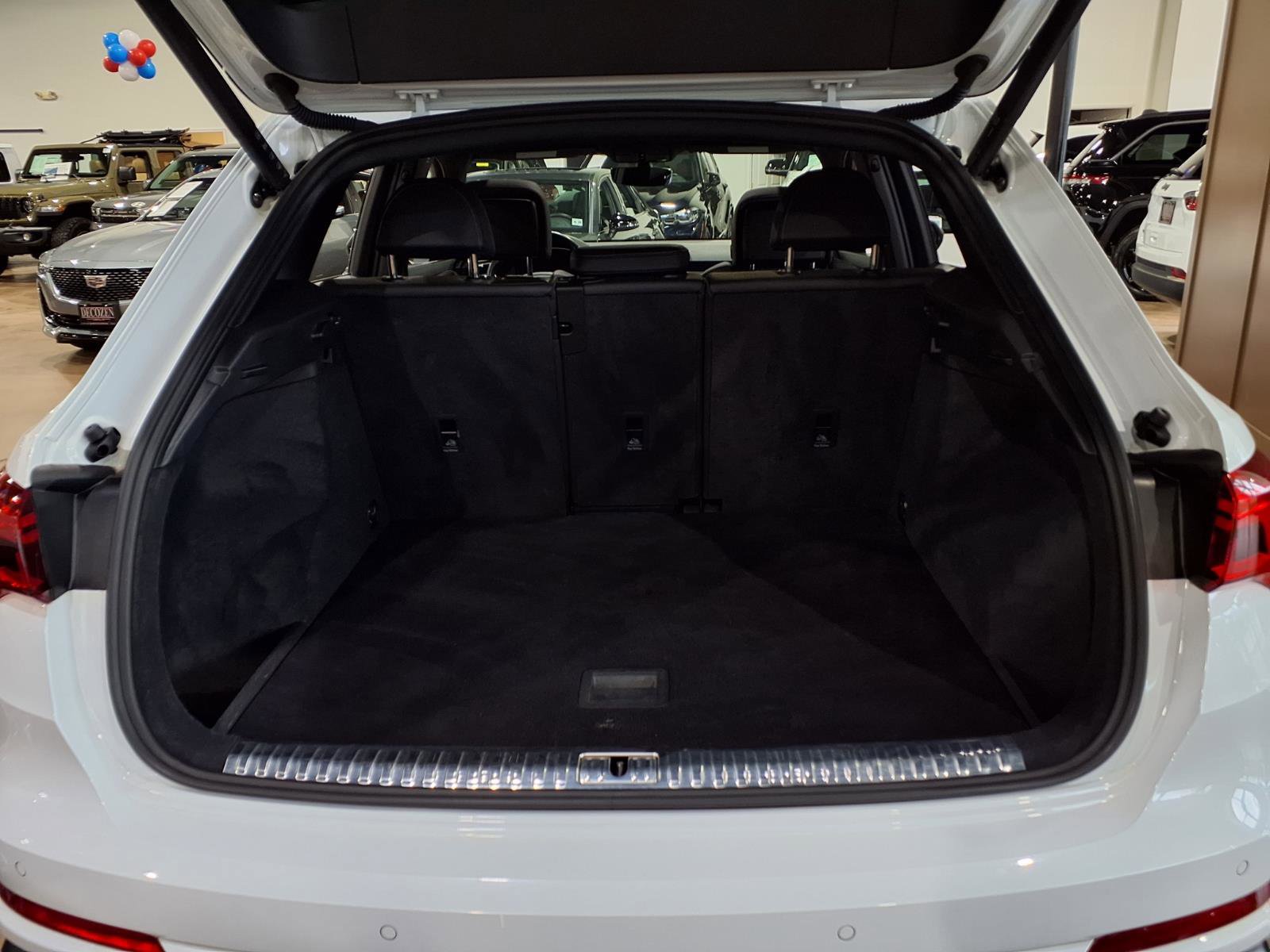 Used 2022 Audi Q3 2.0T Premium AWD/4WD image 24