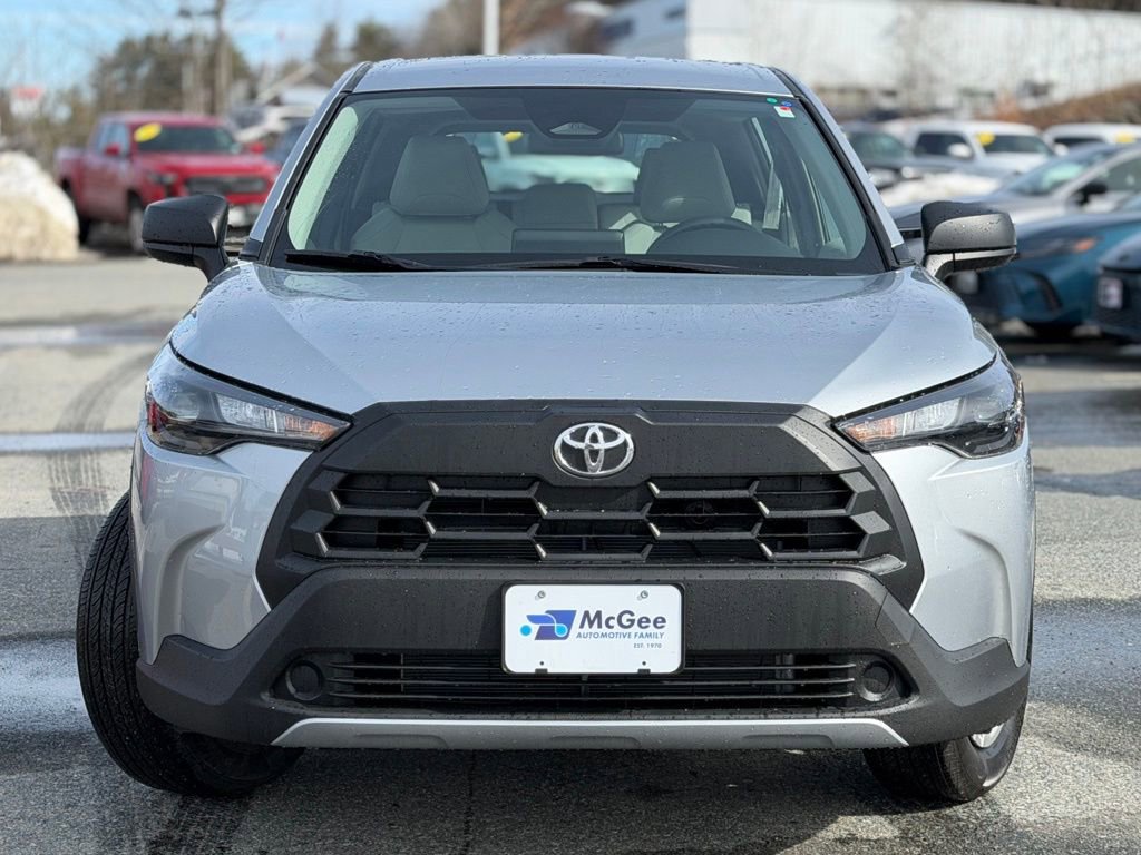 Used 2026 Toyota Corolla Cross L image 2