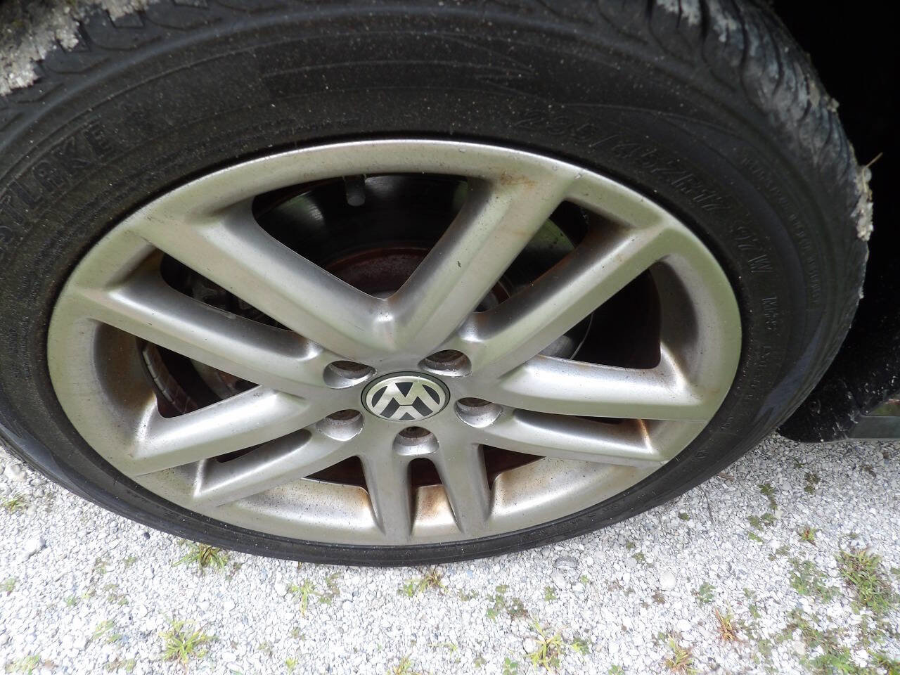 Used 2008 Volkswagen Passat Lux image 16