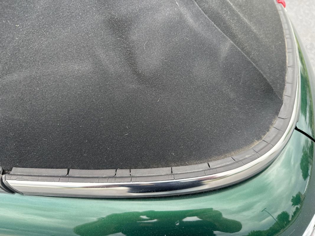 Used 2014 MINI Cooper Convertible FWD image 21
