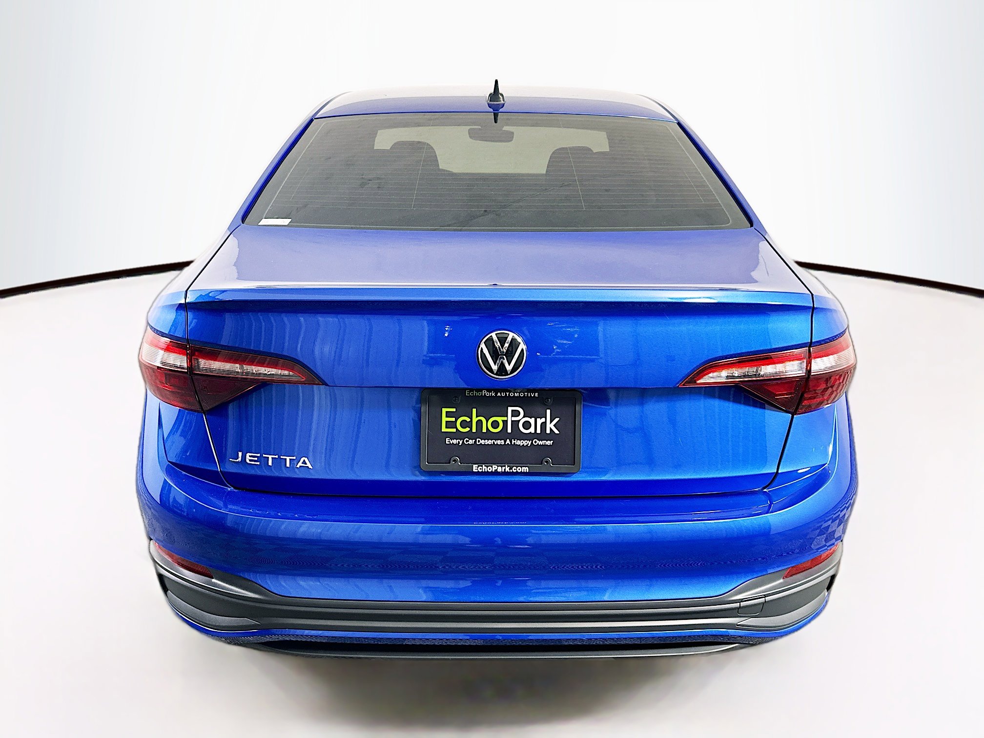 Used 2024 Volkswagen Jetta S image 7
