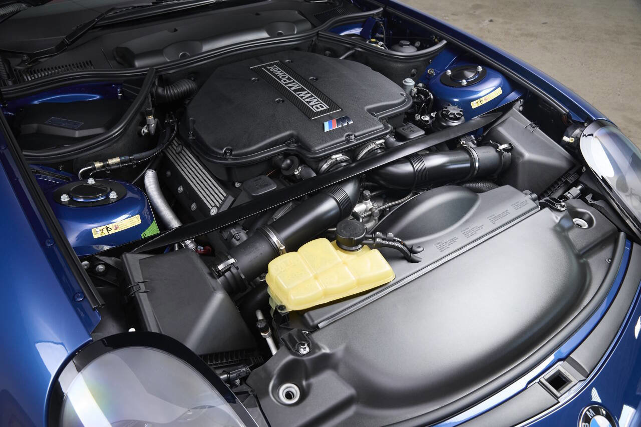 Used 2002 BMW Z8 image 92