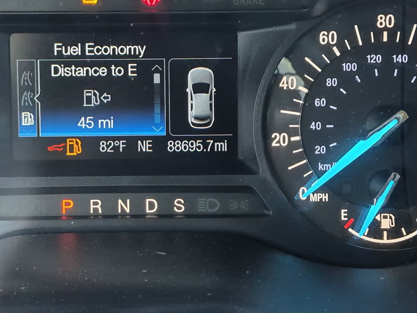 Used 2017 Ford Edge SE FWD image 24