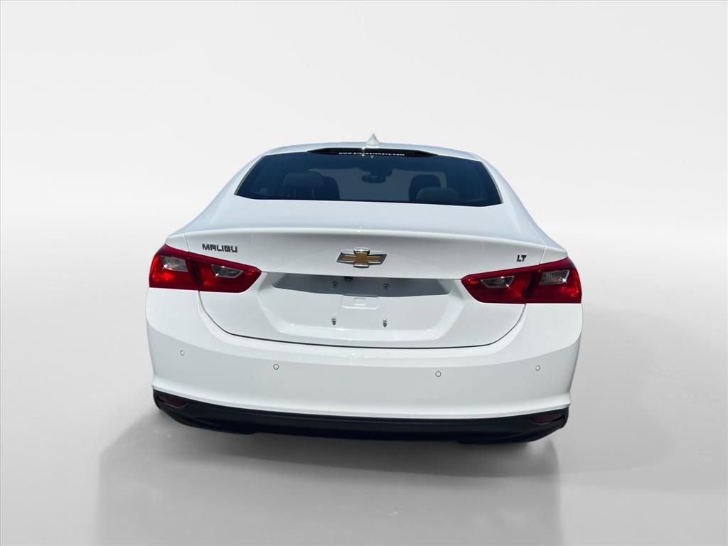 Used 2024 Chevrolet Malibu LT FWD image 4