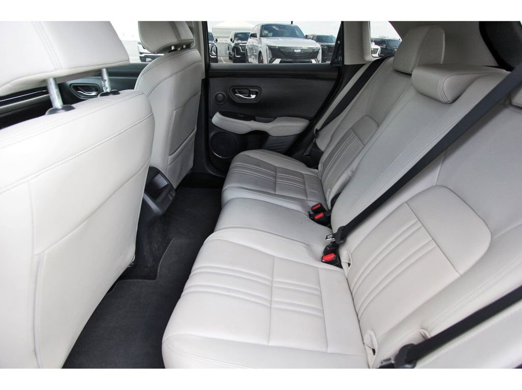 Used 2025 Honda HR-V EX-L image 7